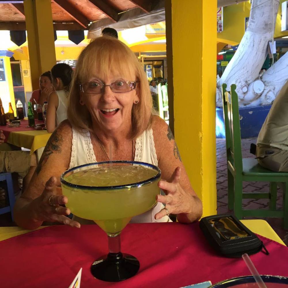 Meet your Posher, Cindy